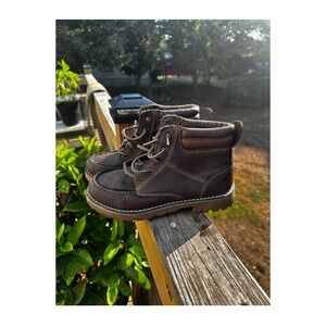 Boys Brown Leather Boots Size 3 by Outdoor Life